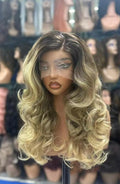 Bounce ombré blonde 18”